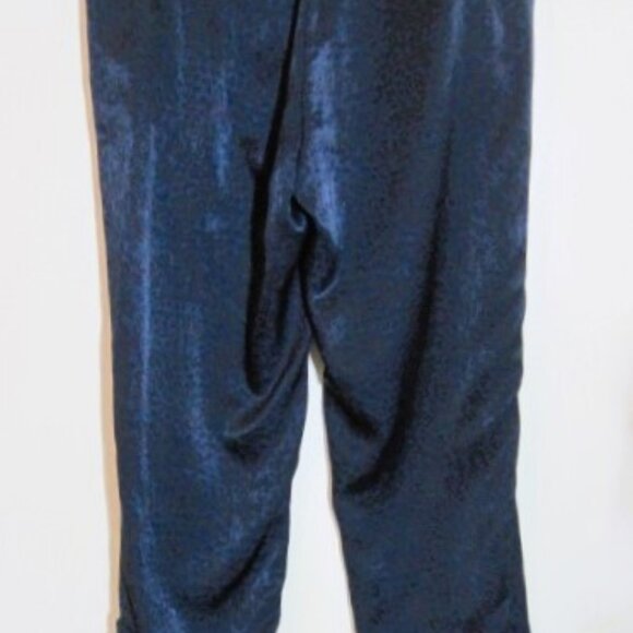 GIANNI BINI~Womens Size M~Dagny Pant~Silky Pant~Elastic Waist~Cropped~New/W/Tags - Picture 8 of 12
